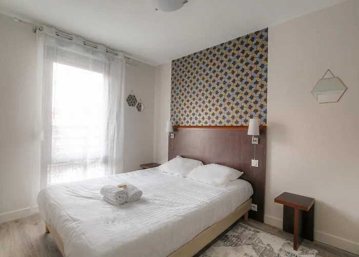 Superbe Securise ليون